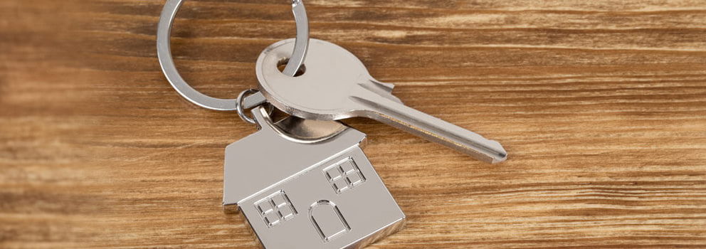 Light Commerce CU key to house